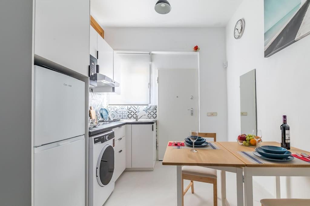 Estudio Acogedor En Zona Norte マドリード エクステリア 写真